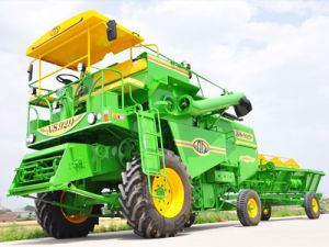 combine harvestor