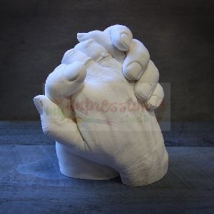 wedding couple hands casting