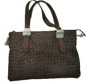 Weaved Leather Ladies Hand Bag