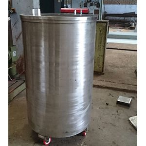 liquid storage tank