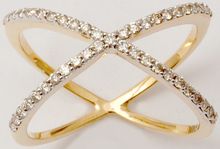 Yellow Gold Diamond Criss Cross Diamond Ring