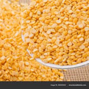 Yellow pigeon peas Pulses