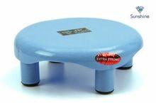 ROYAL PLASTIC STOOL