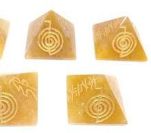 Yellow aventurine reiki pyramids