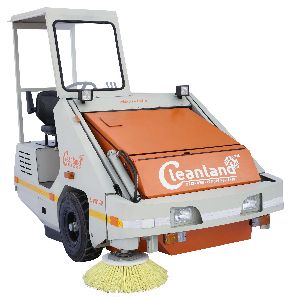 Ride on Sweeping Machine on Rental