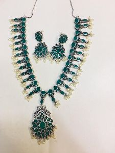 kholapuri jewellery