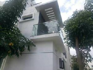 Frameless Glass Railing