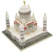 Taj Mahal Replica Statue