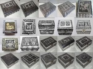 silver metal gift boxes