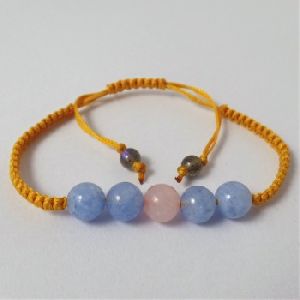 handmade macrame bracelet with natural stone