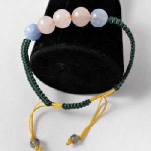 smooth round stone beads macrame bracelet