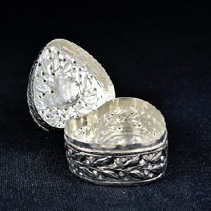 Elegant Design Heart Shape Gift Box