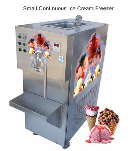 Small Continuous Ice Cream Freezer