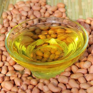 Pure groundnut oil