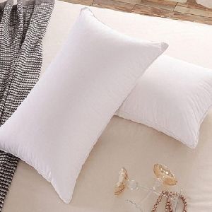 White Plain Polyester Ball Fiber Vacuum Pillow