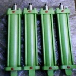 Rear End Clevis Hydraulic Cylinder