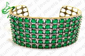 VICTORIAN STYLE EMERALD STONE OPEN BRACELET