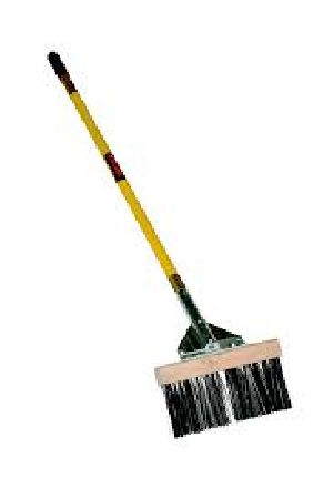 Engine Wire Broom