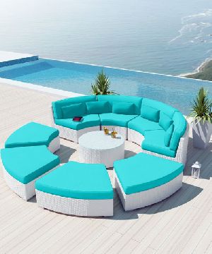 WHITE OUTDOOR WICKER SOFAS