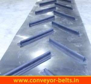 CLEATS CONVEYOR BELT