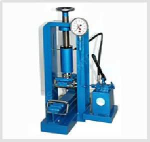 Flexure Testing Machine