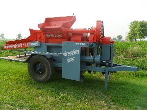 TOKA THRESHER