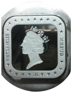 Silver Square Queen Dies