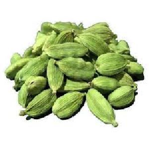 green cardamons