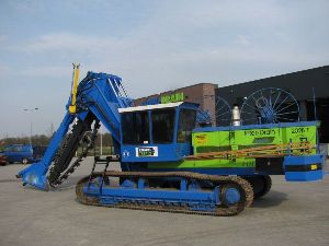 Inter-Drain Hydraulic Trench Digging Machine