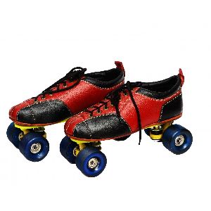 Racer Roller Skate