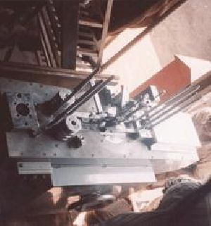 Liner With Screw Collecter