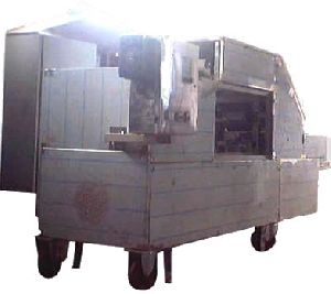 AUTO PURI / VADA MAKING MACHINE