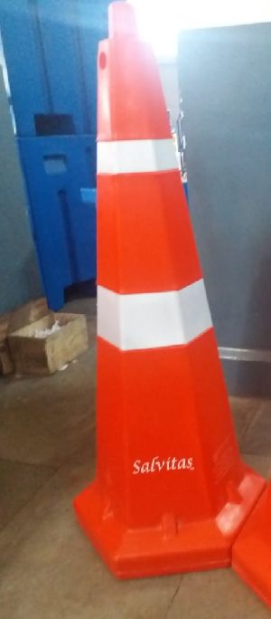 Salvitas - traffic cone