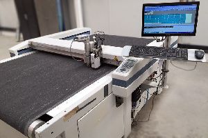 Textile Pattern Cutting Plotter