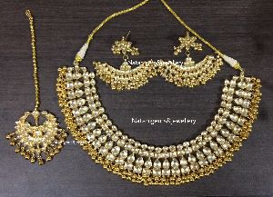 Kundan Necklace Set