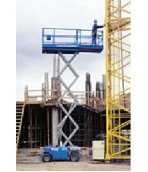 DIESEL SCISSOR LIFT