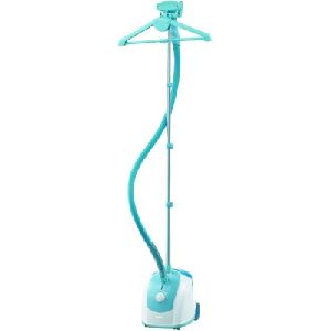 Thermostat Controlled Garment Steamer
