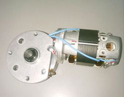 spring charging motor