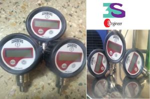 Winters Digital Pressure Gauge -1 To 25 bar