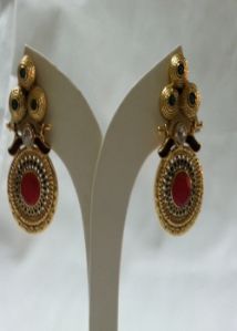 Red stone earring