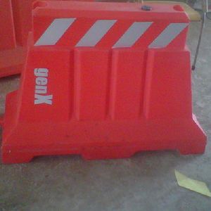 Road Plastic Barriers