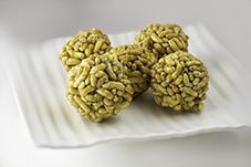 Puffed Rice ladoos