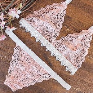 Lace bikini