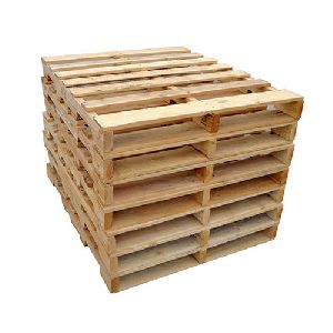 wooden plywood pallets