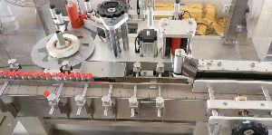 Vertical Self Adhesive Labeling Machine