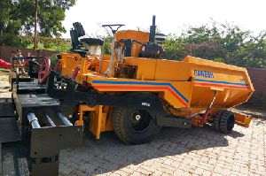 wet mix paver finisher