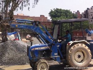 Tractor 3630 with loader attachment