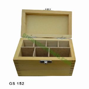 WOODEN BOX 7 COMPARTMENTS