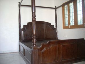 Four Poster Bed