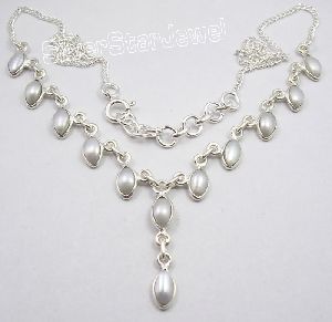 WATER PEARL CURB CHAIN Necklace